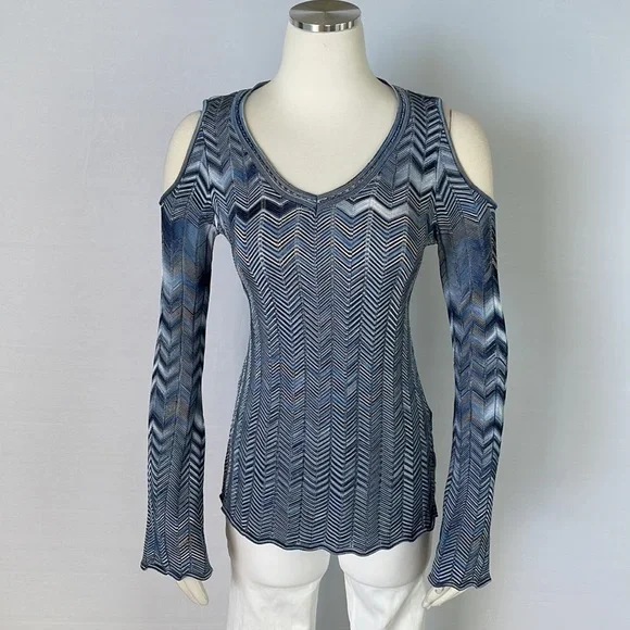 WHBM Blue Zigzag Open Shoulder Sweater X Small - Picture 2 of 10